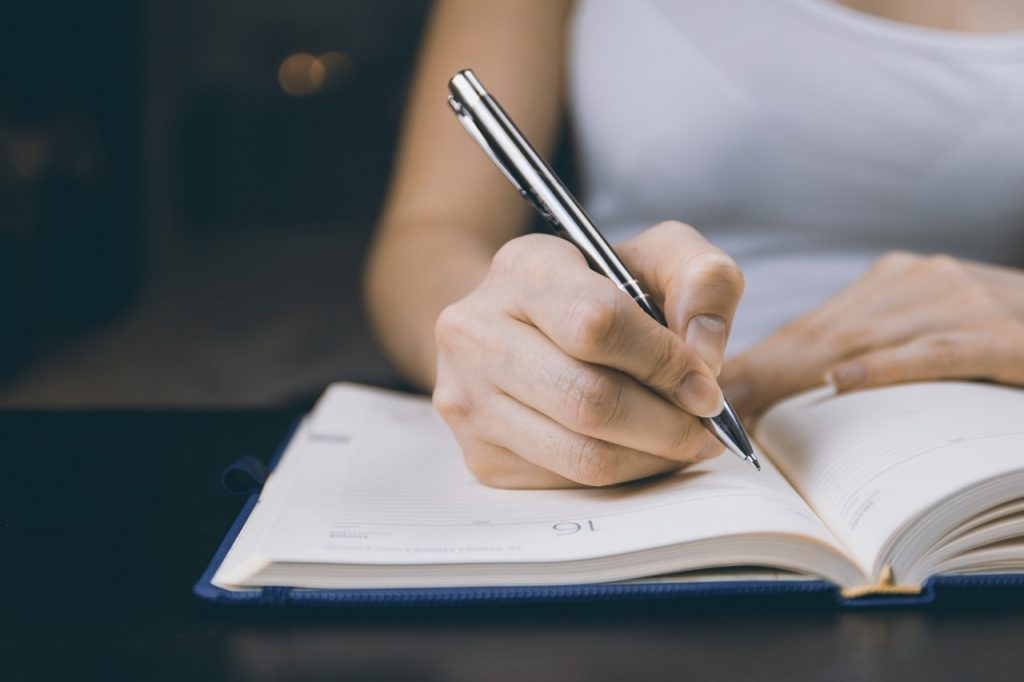 Dracula Essay Topics