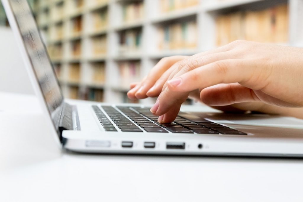 Human Resource Thesis Topics